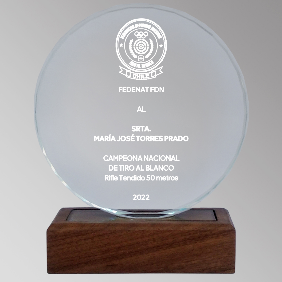 87601-Galvano-base-madera regalos con logo personalizados para empresas